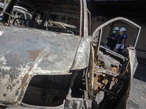 Polisi Olah TKP Kebakaran DPRD Makassar