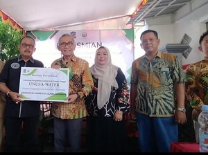 Bantuan dari Unusa, Warga Kendangsari Surabaya Ubah Air Got Jadi Jernih