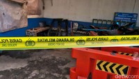 Api sudah berhasil dipadamkan saat pagi tiba, namun pos polisi tersebut masih ditutup sementara waktu sebagai area yang belum aman untuk operasional kembali. Belum ada pernyataan resmi dari pihak kepolisian setempat mengenai timeline pembukaan kembali.
