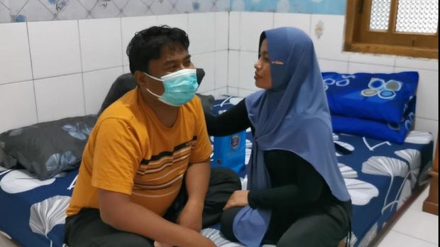 Penjual nasi padang donorkan satu ginjalnya untuk suami