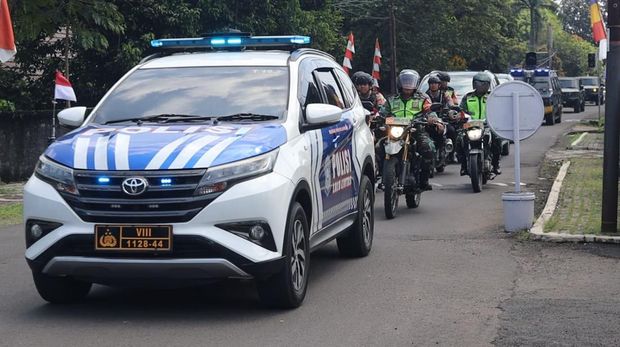 Polres Bogor Polda Jawa Barat bersama Kodim 0621/Kabupaten Bogor menggelar patroli skala besar. Sebanyak 1.600 personel gabungan dikerahkan. (dok Ist)