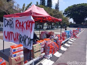 Donasi dari Warga Berdatangan Jelang Demo di Depan DPRD Temanggung