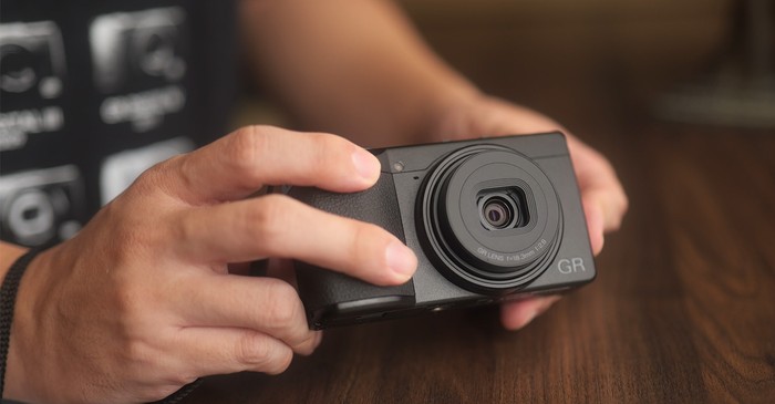 Ricoh GR IV