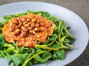 3 Resep Kangkung yang Simpel Buat Makan Siang, Campur Mie hingga Sambel