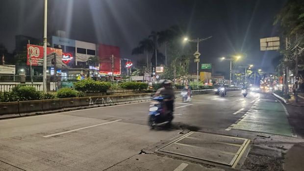 Sejumlah titik yang sempat terjadi kericuhan di wilayah Jakarta beberapa waktu lalu sudah aman malam ini. (Rizky Adha/detikcom)