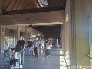 Marak Aksi Massa, Jumlah Penumpang di Bandara Ngurah Rai Masih Normal