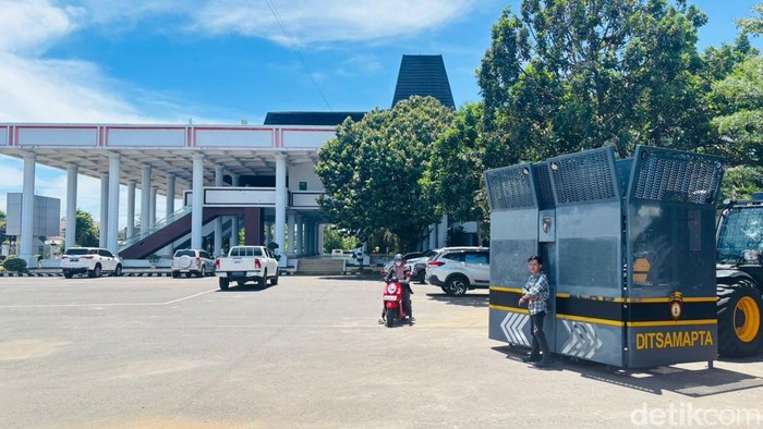 Suasana di gedung DPRD Bengkulu
