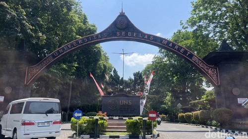 Universitas Sebelas Maret (UNS) Solo. Foto diunggah Senin (1/9/2025).