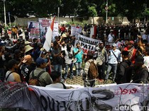 Warga Pati Demo di KPK Tuntut Sudewo Dicopot
