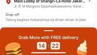 Dari Singapura, @abbypllis1014 memesan roti dari Roti’O di Dukuh Atas. Donasi ini jadi santapan hangat untuk para driver ojol yang seharian bekerja di jalan. Foto: X