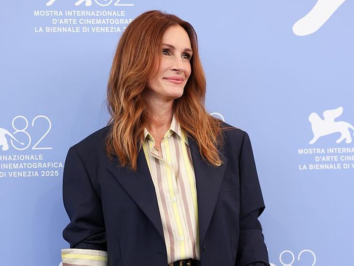 VENICE, ITALY - AUGUST 29: Julia Roberts attends the 