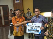 Pemprov Jateng Salurkan Bantuan Keuangan Rp 61 Miliar ke Pemkot Pekalongan