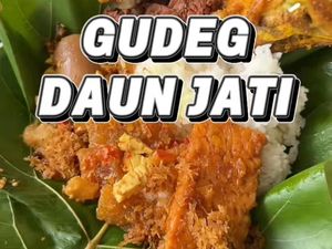 Video: Viral di Bogor! Gudeg Komplet Beralas Daun Jati Rp 20 Ribu