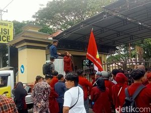 Video: Sejumlah Kader IMM Datangi Polda Gorontalo, Minta Rekan Dibebaskan
