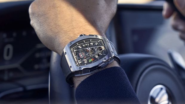 Jam tangan merk Richard Mille Automatic Tourbillon McLaren Speedtail RM 40-01 milik Ahmad Sahroni. (Dok. Richard Mille)