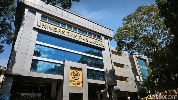 Kampus Unpas di Jalan Tamansari, Kota Bandung.