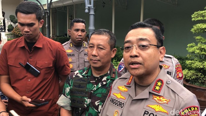 Kapolda DIY Irjen Anggoro Sukartono di Kompleks Kepatihan, Selasa (2/9/2025).