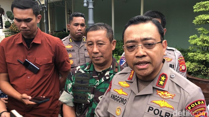 Kapolda DIY Irjen Anggoro Sukartono di Kompleks Kepatihan, Selasa (2/9/2025).