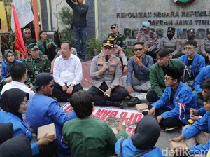 Polisi Apresiasi Aksi Damai Mahasiswa-Masyarakat di Magetan