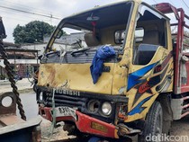1 Korban Kecelakaan Truk Tabrak Motor dan Rumah di Pati Meninggal