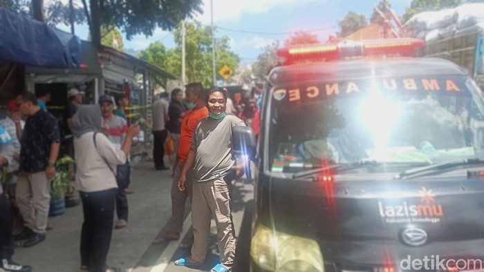 Kios BBM eceran lokasi pembacokan di Jalan Raya Sukapura, Probolinggo.