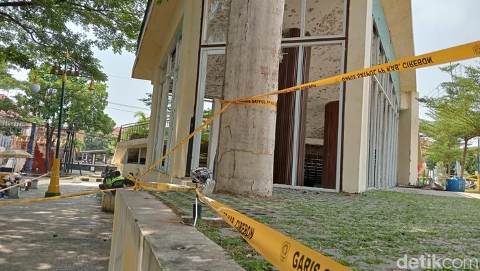 Kondisi Taman Pataraksa  Cirebon