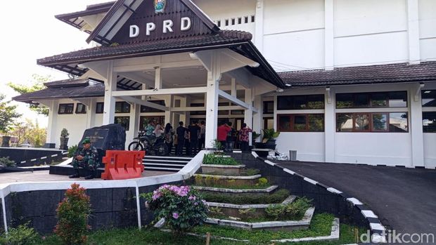 Kondisi terkini Temanggung usai demo ricuh.