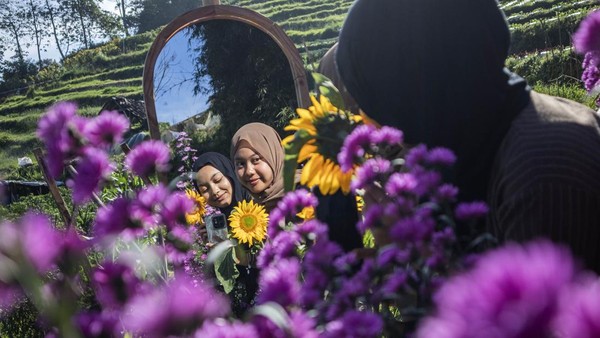 Liburan ke Jabar Makin Hits, Wisatawan Nusantara Melonjak Tajam