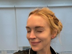 Lindsay Lohan Pamer Wajah Tanpa Makeup, Perubahan Wajah Kembali Jadi Sorotan