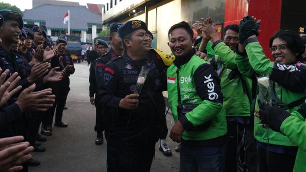 Ojol gelar aksi damai di depan Mako Brimob Kwitang