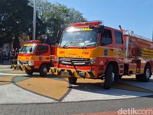 Pemkot Mataram Punya 2 Mobil Damkar Baru Seharga Rp 3,5 Miliar