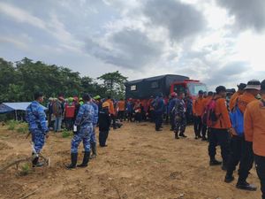 Pencarian Helikopter BK117-D3 Masih Nihil, Belum Ada Tanda-tanda Fisiknya