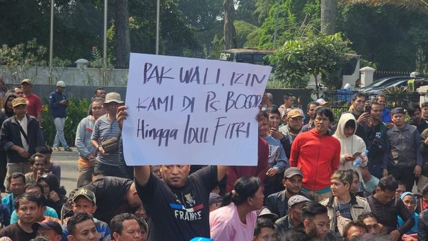 PKL Pasar Bogor di Balai Kota Bogor
