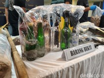 Peran Profesor R Bikin Tutorial Bom Molotov di Balik Aksi Ricuh Jakarta