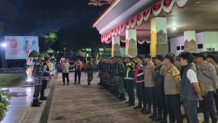Polres Probolinggo saat apel patroli skala besar