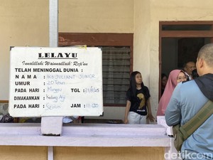 Suasana Terkini Rumah Duka Mahasiswa Unnes Iko Juliant Junior