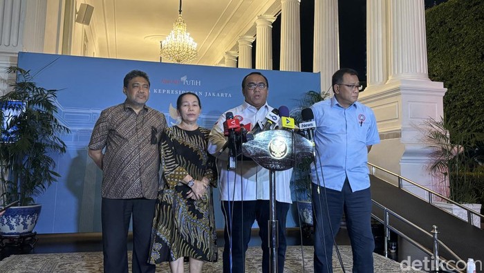 Sejumlah petinggi serikat buruh bertemu Presiden Prabowo Subianto di Istana Kepresidenan, Jakarta (Firda/detikcom).