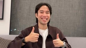 Pelantun Status Palsu itu ikut mendoakan para pengikutnya yang sedang berjuang. Foto: Instagram @vidialdiano