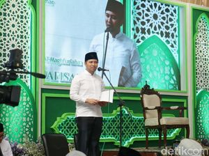 Pesan Mendalam Wagub Emil Saat Hadir di Haul KH Abdul Hamid