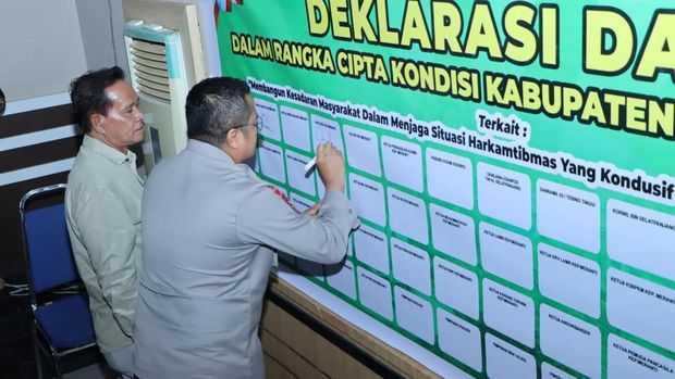 Warga di Kepulauan Meranti, Riau deklarasi damai dan menolak aksi anarkis, Senin (1/9/2026).