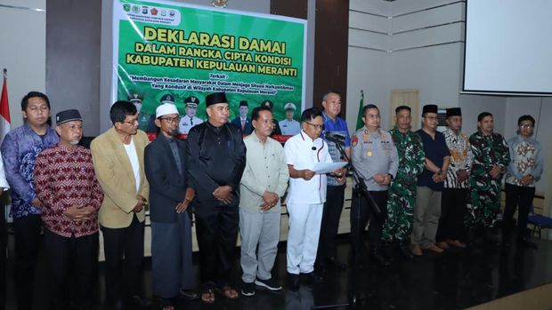 Warga di Kepulauan Meranti, Riau deklarasi damai dan menolak aksi anarkis, Senin (1/9/2026).