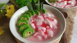 10 Kue Tradisional Indonesia Ini Punya Ciri Khas Warna Pink dan Hijau!