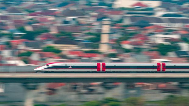 64 Masinis KAI Resmi Kemudikan Semua Perjalanan Whoosh 64 Masinis KAI Resmi Kemudikan Semua Perjalanan Whoosh