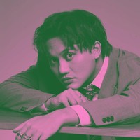 Suami Mahalini, Rizky Febian juga terlihat mengubah foto profil di akun Instagramnya menjadi warna pink dan hijau. Foto: Instagram