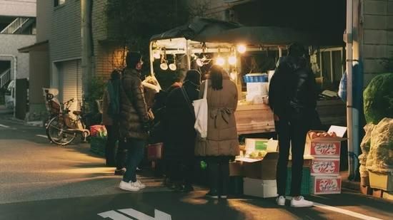 Jago! Bocah SD Raup Untung Rp 9 Juta per Bulan dari Jualan Milk Tea