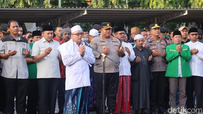 Deklarasi damai dan doa bersama di Pasuruan
