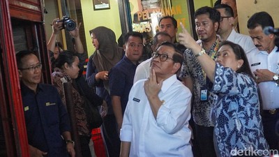 Gubernur Pramono Tinjau Distrik Blok M yang Viral Ditinggal Penyewa