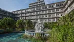 Kondisi Hotel Kaum Elite yang Sudah 2 Dekade Terbengkalai