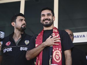 Ilkay Guendogan ke Galatasaray karena Masih Mau Main di Level Tinggi