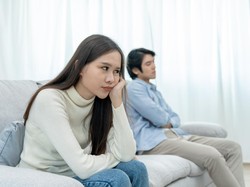 Fenomena Pasangan Cerai Tetap Serumah, Alasannya Mengejutkan